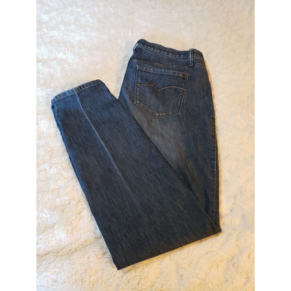 DKNY Womens Denim Jeans Blue 16W Flat Front Pockets Mid Rise Straight Fit